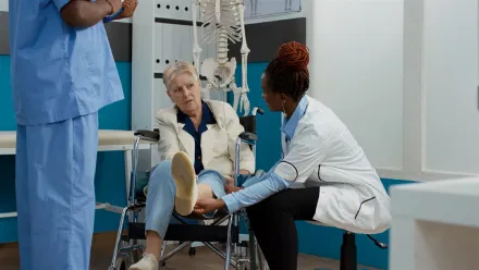 orthopedic-doctor-in-greater-noida-scaled (2)